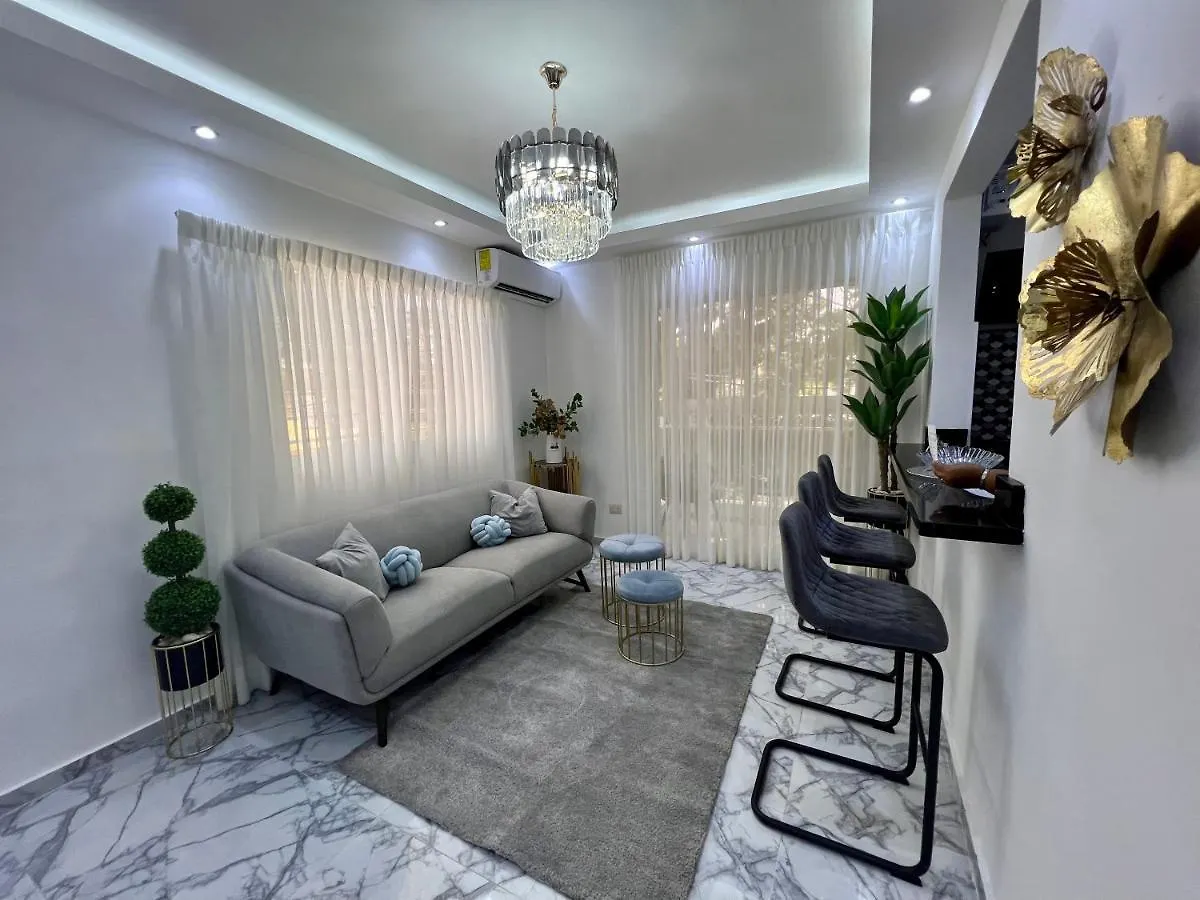 Acogedor Apartamento 2 Hab Distrito Nacional, Proximo Agora Mall Santo Domingo 0*,  República Dominicana